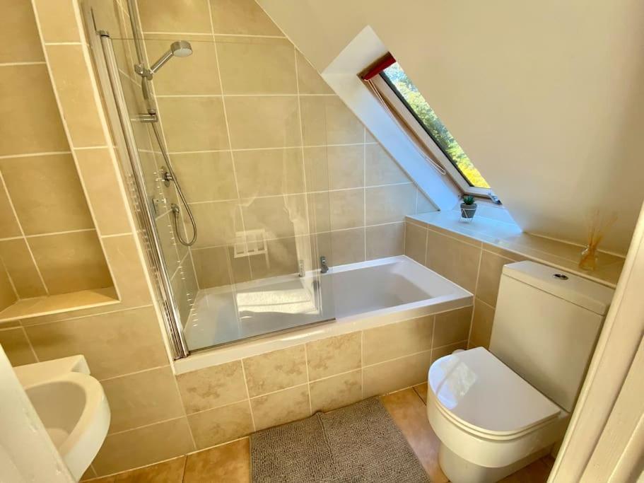 Charming 3/4 Bedroom Semi-Detached Cottage. Carberry Eksteriør bilde